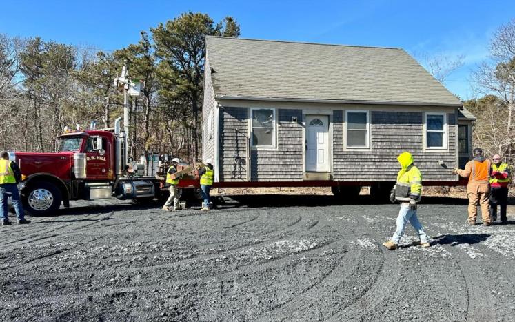 House Relocation and Upgrades Project at 25 South Highland Road